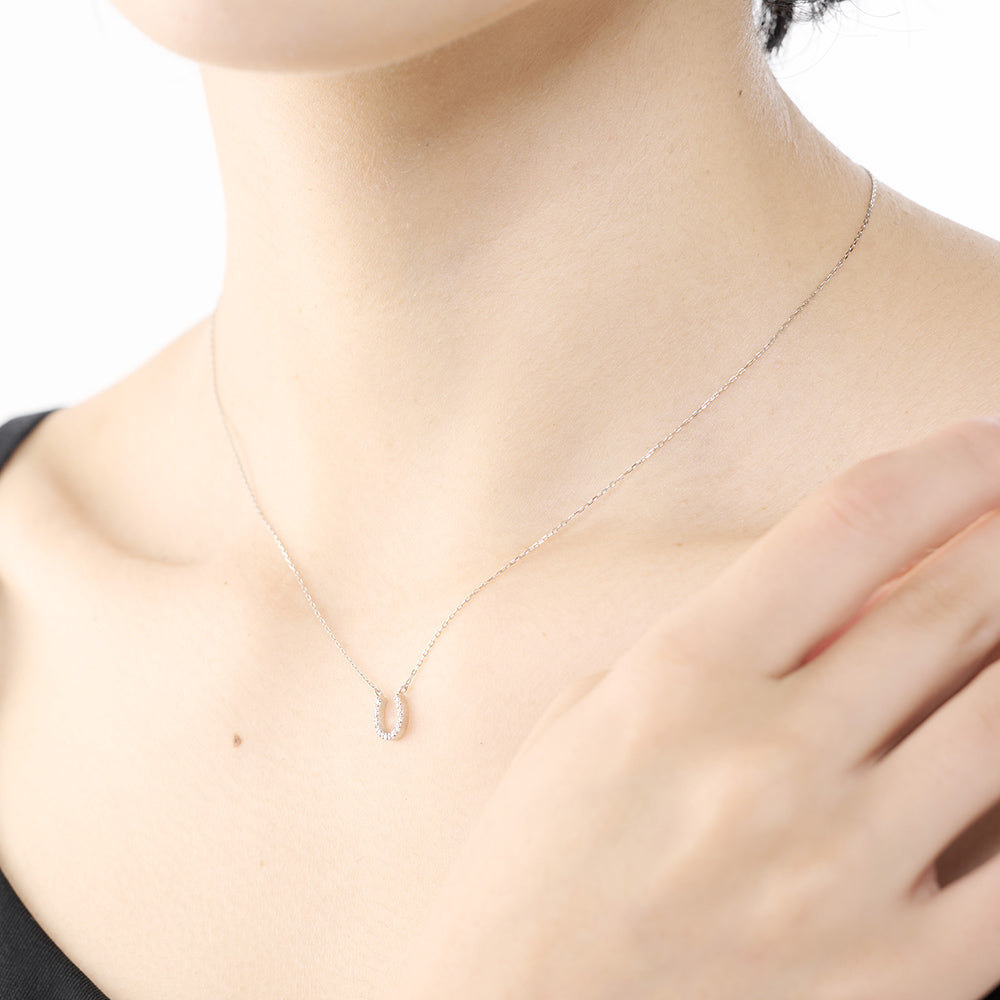 プラチナ ネックレス 馬蹄 ダイヤモンド 日本製 0.04ct ホースシューレディース Pt900/850 幸運 お守り ギフト