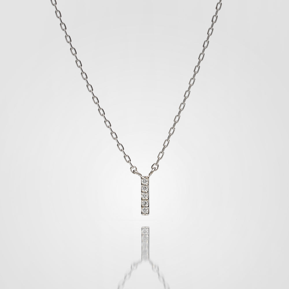プラチナ ネックレス 日本製 ダイヤモンド バー 縦 5粒 0.01ct Pt900 Pt850 ライン レディース 華奢
