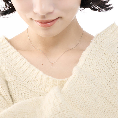 プラチナ 0.010ct ダイヤモンドクロスプラチナネックレス PT900/850